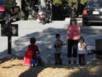 65-Kenny_eyeballing_Alex_Amy_and_Sierra