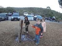 71-Kenny_and_the_girls_play_with_water