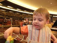 30-chocolate_face_after_Buffet_at_M_Resort