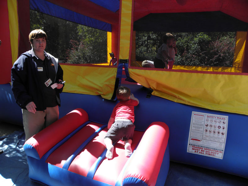 39-sweet-bouncy_house