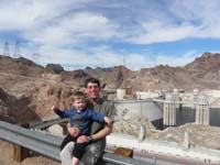 001-Kenny_and_Daddy_at_the_Hoover_Dam_on_the_way_to_the_South_Rim_Grand_Canyon