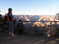 003-six_hours_later_Mommy_and_Kenny_get_to_look_at_the_Grand_Canyon