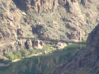 101-zoomed_view_of_the_bridge_across_the_Colorado_River_along_South_Kaibab_Trail