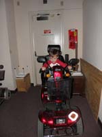 06-Kenny_found_a_modern_conveyance