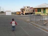 08-Kenny_is_sprinting_to_the_caboose