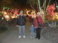 14-Poppy_Kenny_and_Baba-beam_us_up_Scotty