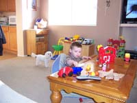 03-Lucy_watching_Kenny_play