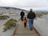 26-Uncle_Tommy,Kenny,Grandpa_Duke_on_the_Salt_Creek_boardwalk