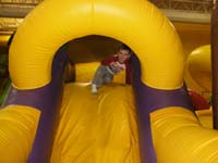 28-Kenny_ready_to_slide