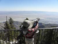 081-Kenny_looking_through_the_telescope