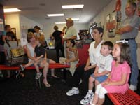 05-group_watching_the_safety_video