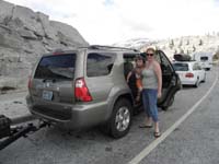 009-Kenny_and_Mommy_getting_out_at_Olmsted_Point