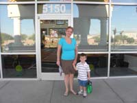 44-Kenny_and_Mommy_in_front_of_Challenger_School