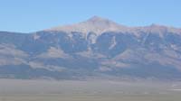 01-approaching_Great_Basin_NP-Wheeler_Peak_is_very_prominent