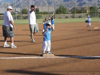 09-Kenny_on_third_base