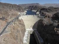 28-Hoover_Dam_from_the_bridge