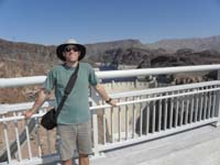 32-Daddy_with_the_Hoover_Dam