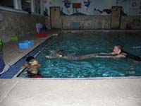06-Kenny's_last_Dolphin_1_swim_class-gliding_to_the_wall