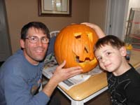 09-Daddy_Kenny_and_the_jack-o-lantern