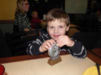 03-Kenny_with_his_trophy