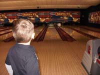 19-Kenny_admires_the_results_of_his_throw