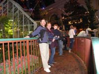 53-family_at_The_Bellagio_Conservatory