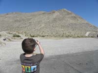 05-taking_a_picture_of_Kenny_taking_a_picture