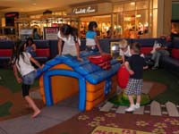 24-the_Meadows_Mall_play_area