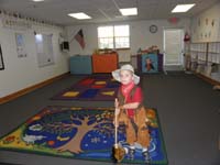 04-Kenny_in_his_class_room