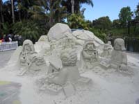 04-Star_Wars_weekend_at_Legoland-sand_sculpture_of_Star_Wars_Lego