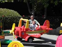 29-Daddy_and_Kenny_on_Flight_Squadron