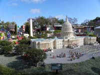 53-The_Capitol_made_of_over_380,000_legos
