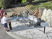 64-Star_Wars_minis_battle_scene
