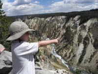 67-Kenny_and_the_Grand_Canyon_of_Yellowstone