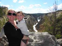 82-Mommy_and_Kenny_with_Grand_Canyon_of_Yellowstone