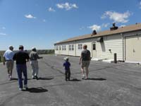 09-our_guide_is_now_volunteer_who_used_to_work_at_the_site