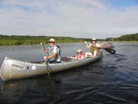 25-paddling_around
