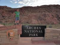 09-Kenny_at_Arches_National_Park-excellent_bonus_park_for_our_vacation