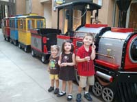 20-Amelia_Beeja_and_Kenny_ready_to_ride_the_train_at_Town_Square