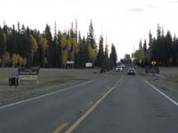 02-approaching_entrance_to_park