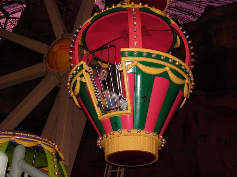 35-Mommy_and_Kenny_on_the_ferris_wheel