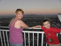 26-Kenny_and_Mommy_with_Frenchman_Mountain_in_distance