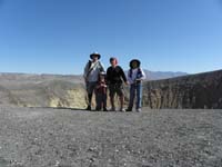 005-Daddy_Kenny_Peppe_and_Kay_ready_to_hike_into_Ubehebe_Crater