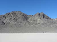 082-Ubehebe_Peak_from_Grandstand-our_friends_are_up_there-Daddy_wanted_to_go,but_Kenny_wasn't_ready_to_try