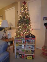 82-Daddy_took_2.5_hours_with_little_sleep_to_put_this_firehouse_together-gift_from_Santa
