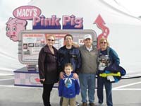 03-family_at_Macy's_Pink_Pig-very_popular_tradition_in_Atlanta