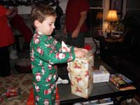 34-Kenny_opens_his_presents