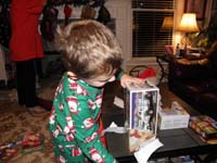 35-Kenny_opens_his_presents