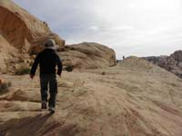 23-Kenny_on_sandstone-this_is_where_Daddy_takes_some_tourists