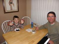 48-Hmmm-who_made_the_better_dessert_choice
